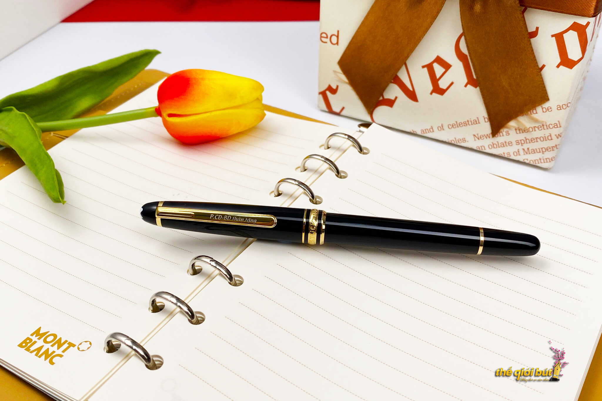 Bút dạ bi Montblanc Meisterstuck Gold Coated Rollerball Pen MB12890