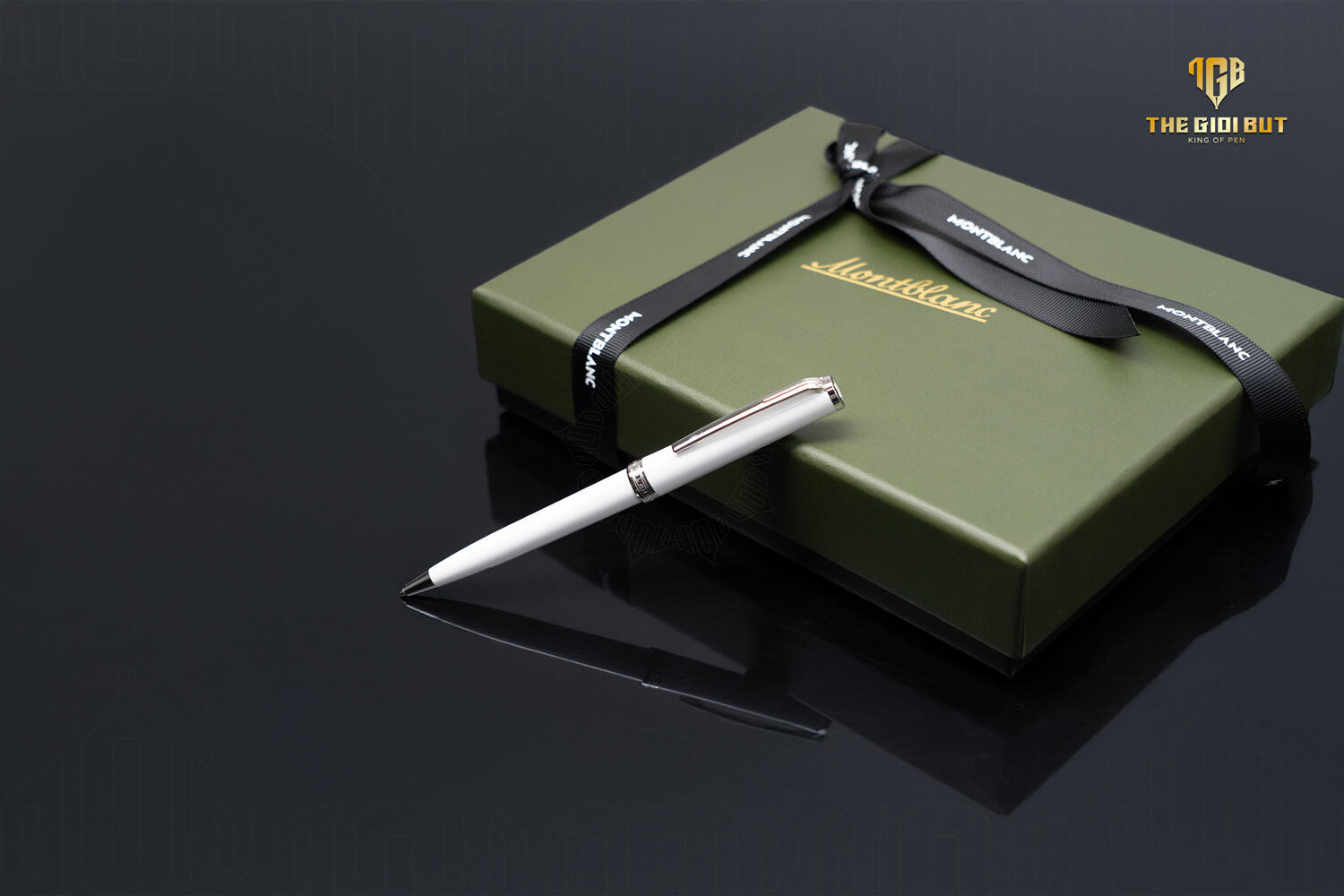 Montblanc Pix White Ballpoint Pen Mb114806 803