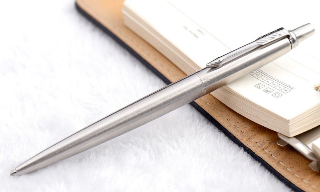 Bút bi Parker Jotter 2017 Stainless Steel CT Ballpoint Pen