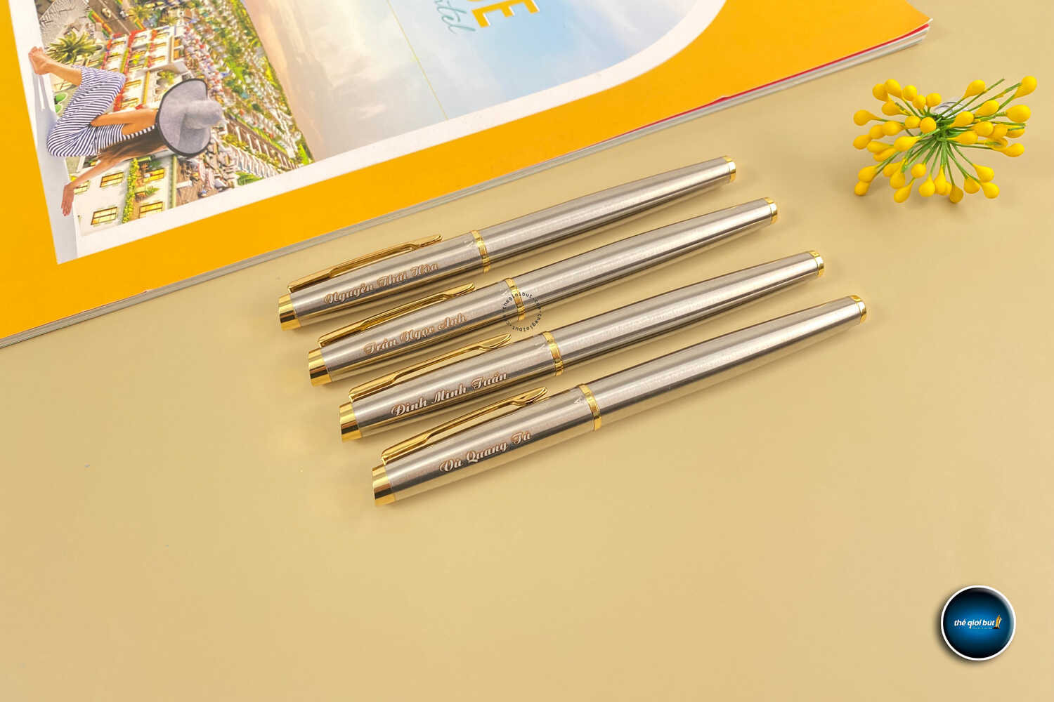 Bút dạ bi Allan D'lious 120RG