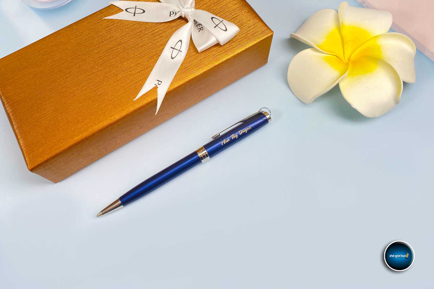 Bút bi Parker Sonnet Subtle Blue Lacquer CT Ballpoint Pen 1931536