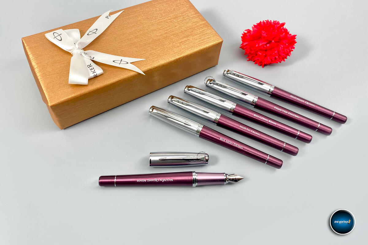 Bút máy Parker Urban Premium 2017 Dark Purple CT Fountain Pen 1931567