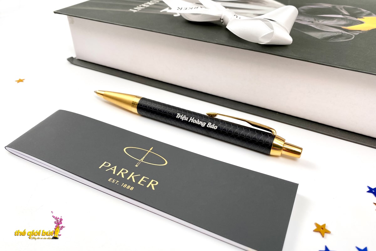 Bút bi Parker IM Premium 2017 Black GT Ballpoint Pen 1931667