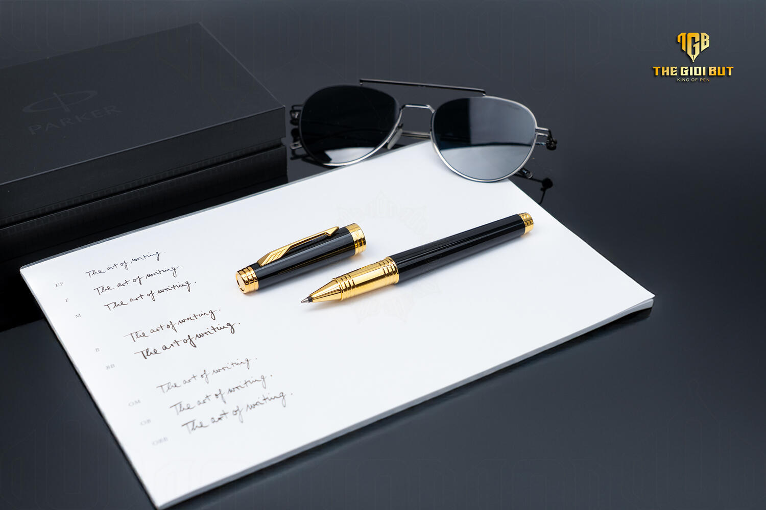 Parker Premier 2017 Black Lacquer Gt Rollerball Pen 1931411 801