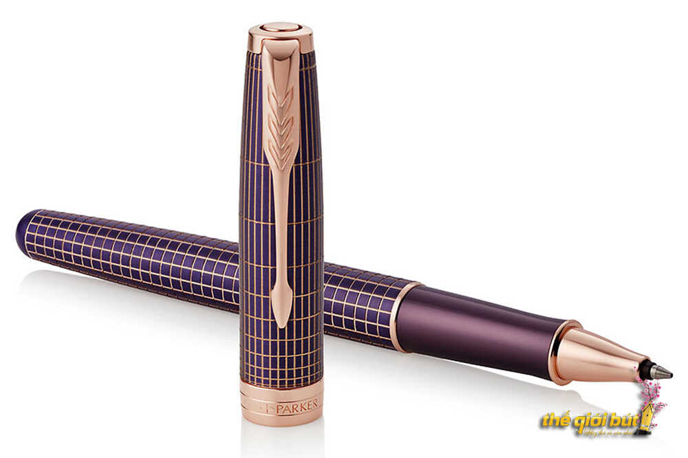 Bút dạ bi Parker Sonnet Chiselled Silver Purple Matrix PGT Rollerball