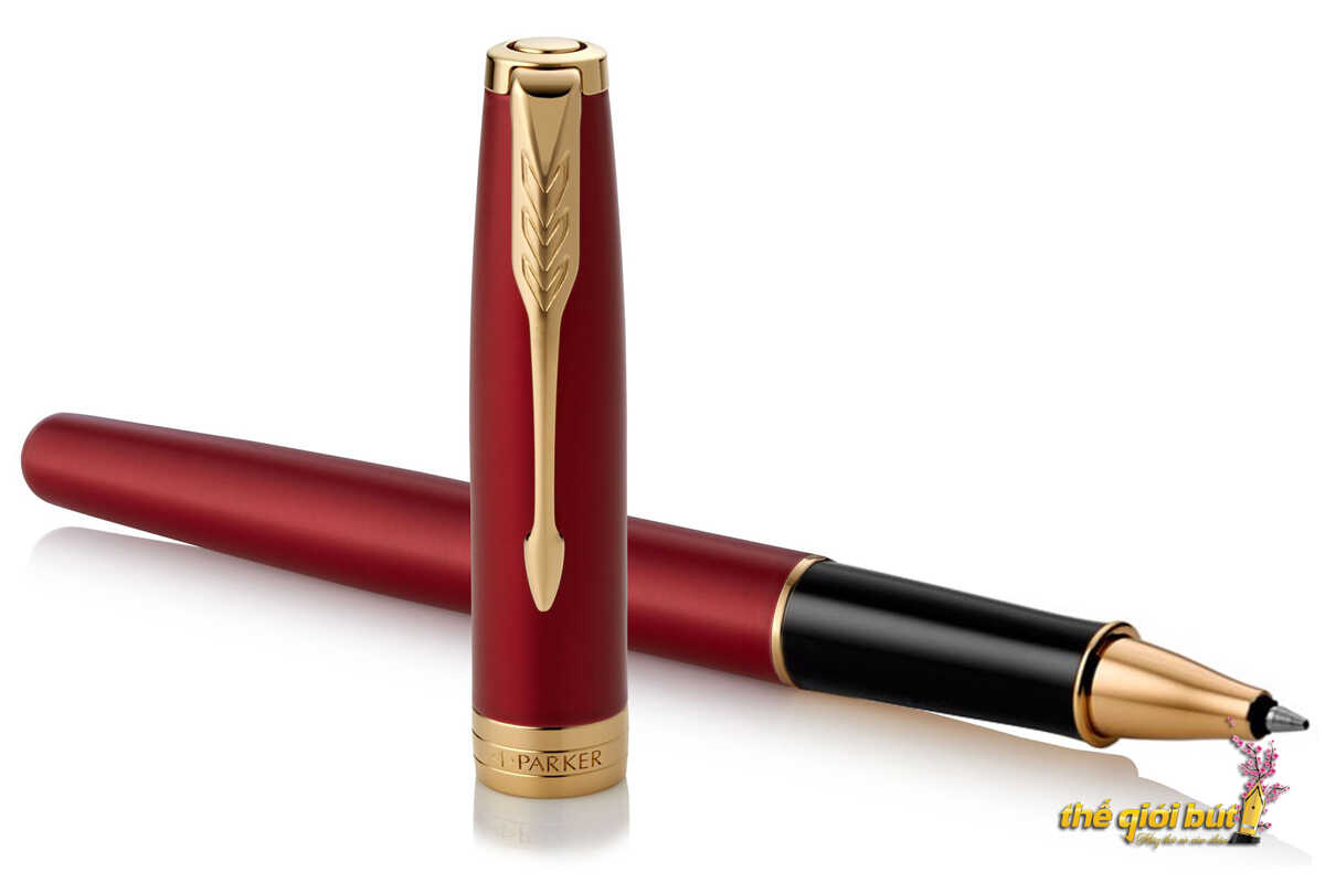 Bút dạ bi Parker Sonnet Red Lacquer GT Rollerball 1931475