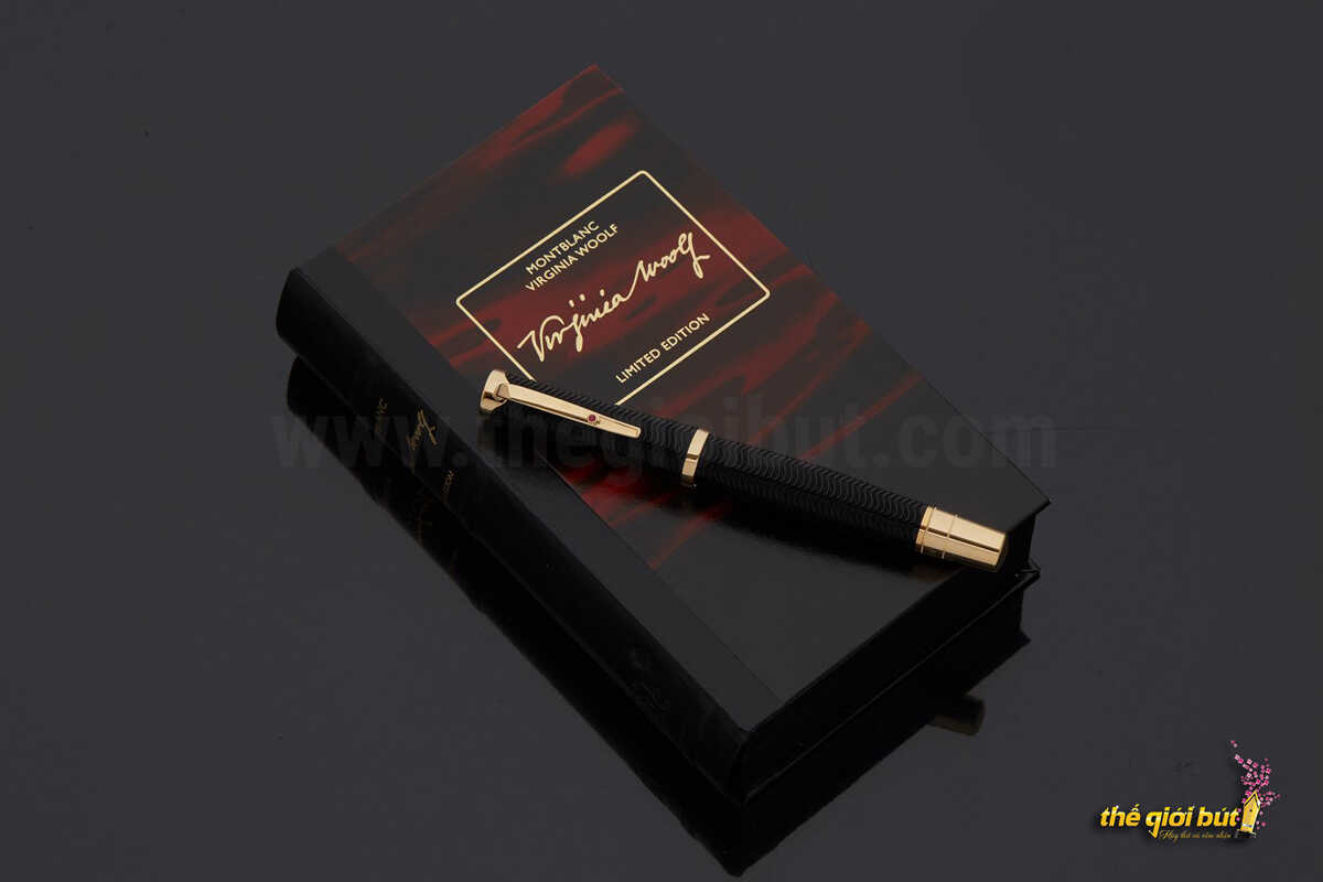 Montblanc Virginia Woolf Limited Edition Fountain Pen