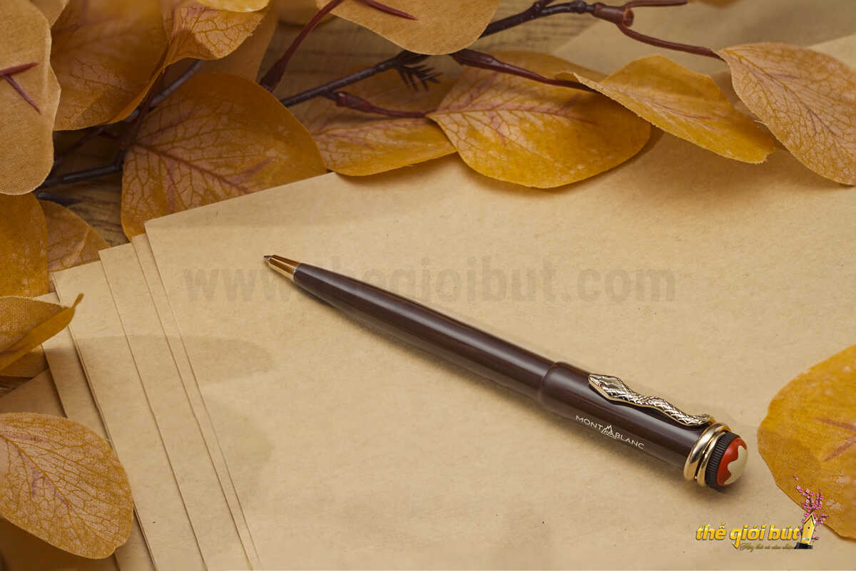 Bút bi Montblanc Heritage Rouge et Noir Tropic Brown Special Edition Ballpoint Pen