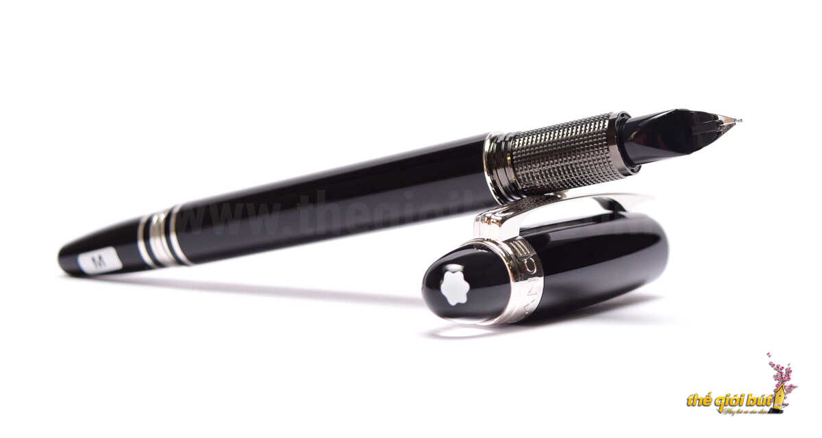 Bút máy Montblanc StarWalker Platinum Resin Fountain Pen