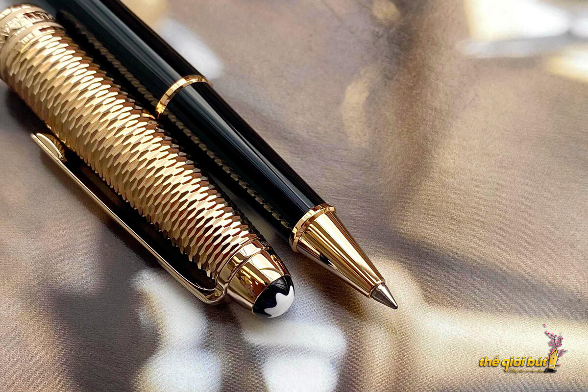 Bút dạ bi Montblanc Meisterstuck Doue Geometry Champagne Gold Rollerball