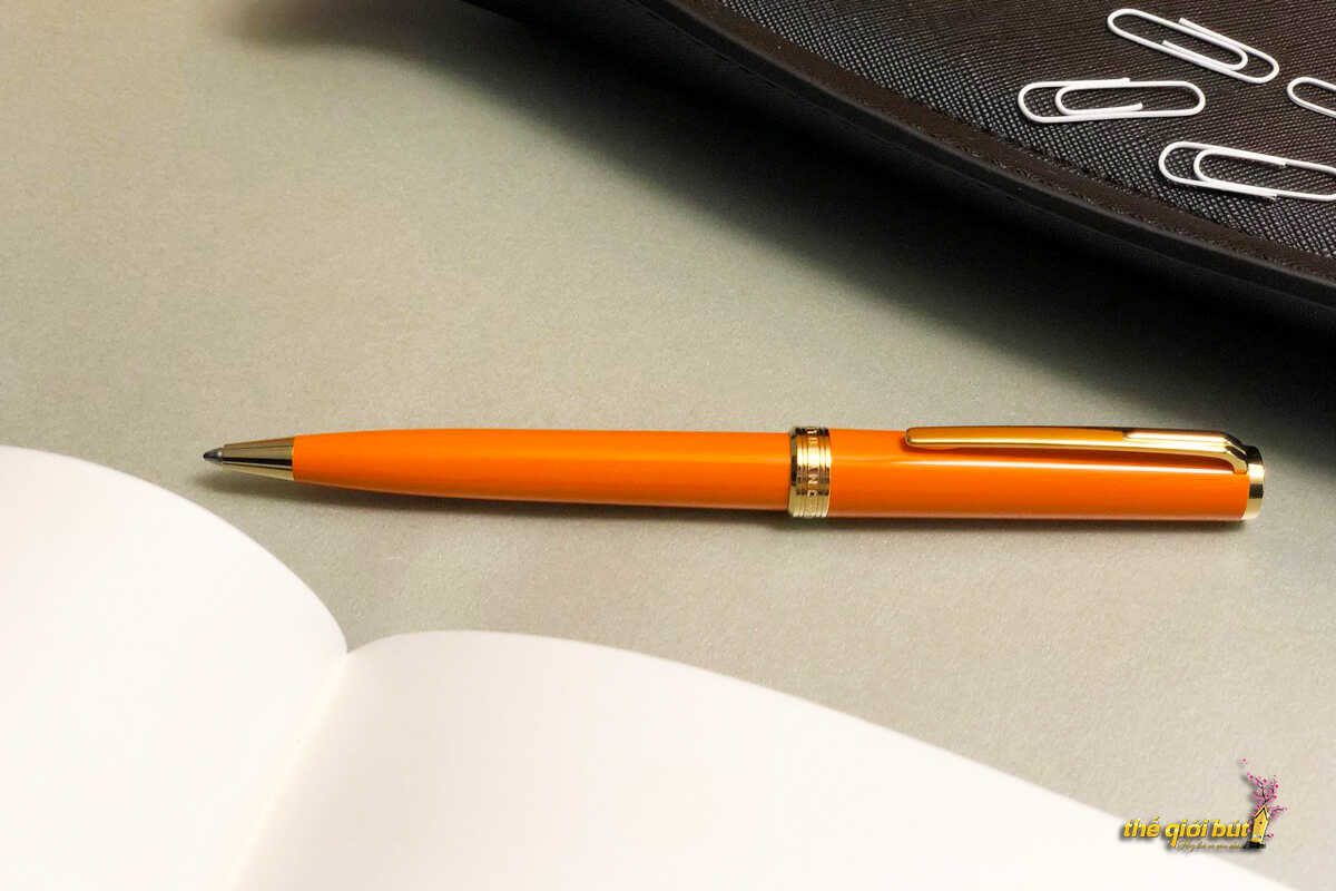 Bút bi Montblanc Pix Manganese Orange Ballpoint Pen MB119903