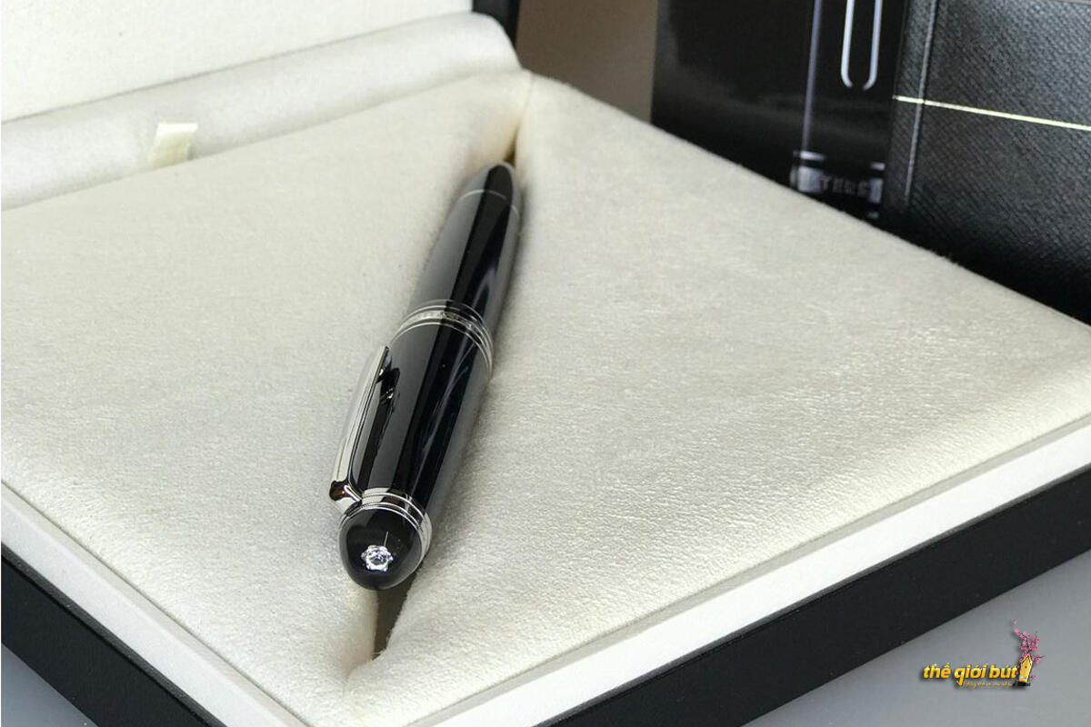 Bút máy Montblanc Meisterstück Diamond Classique Fountain Pen 105978