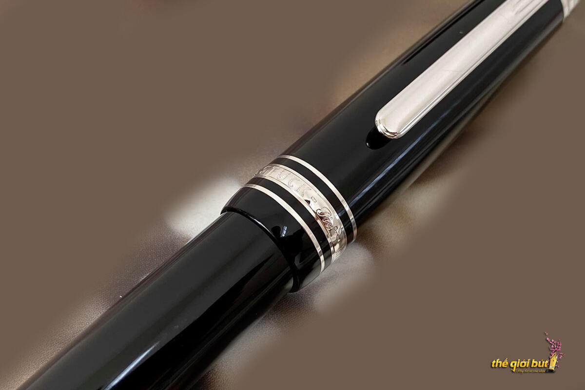 Bút máy Montblanc Meisterstück Diamond Legrand Fountain Pen 105974