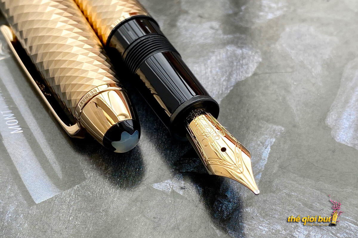 Bút máy Montblanc Meisterstuck Geometry Solitaire Champagne Gold Legrand Fountain Pen 118100