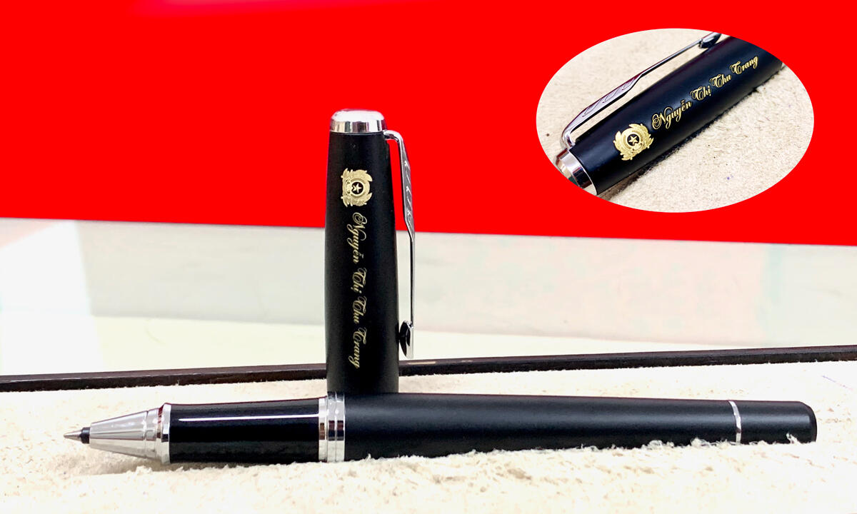 Bút dạ bi Parker Urban 2017 Muted Black CT Rollerball 1931583