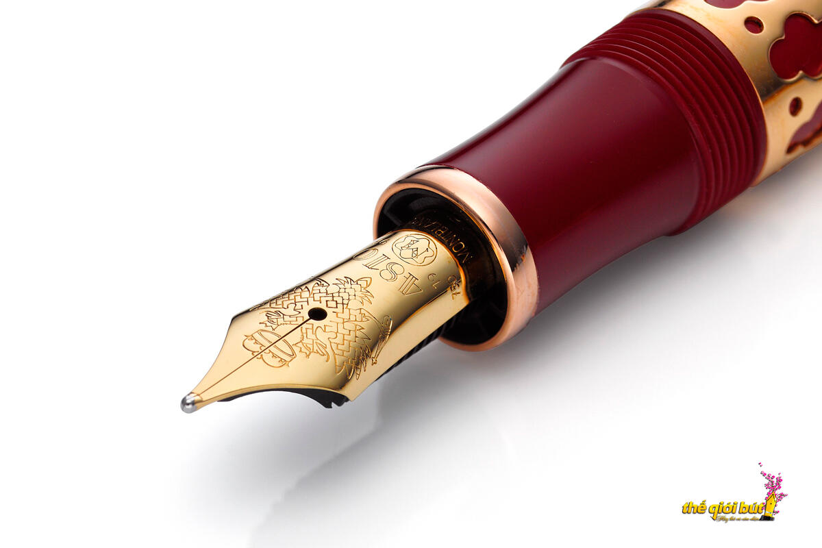Montblanc The Great Limited Edition Catherine II Fountain Pen