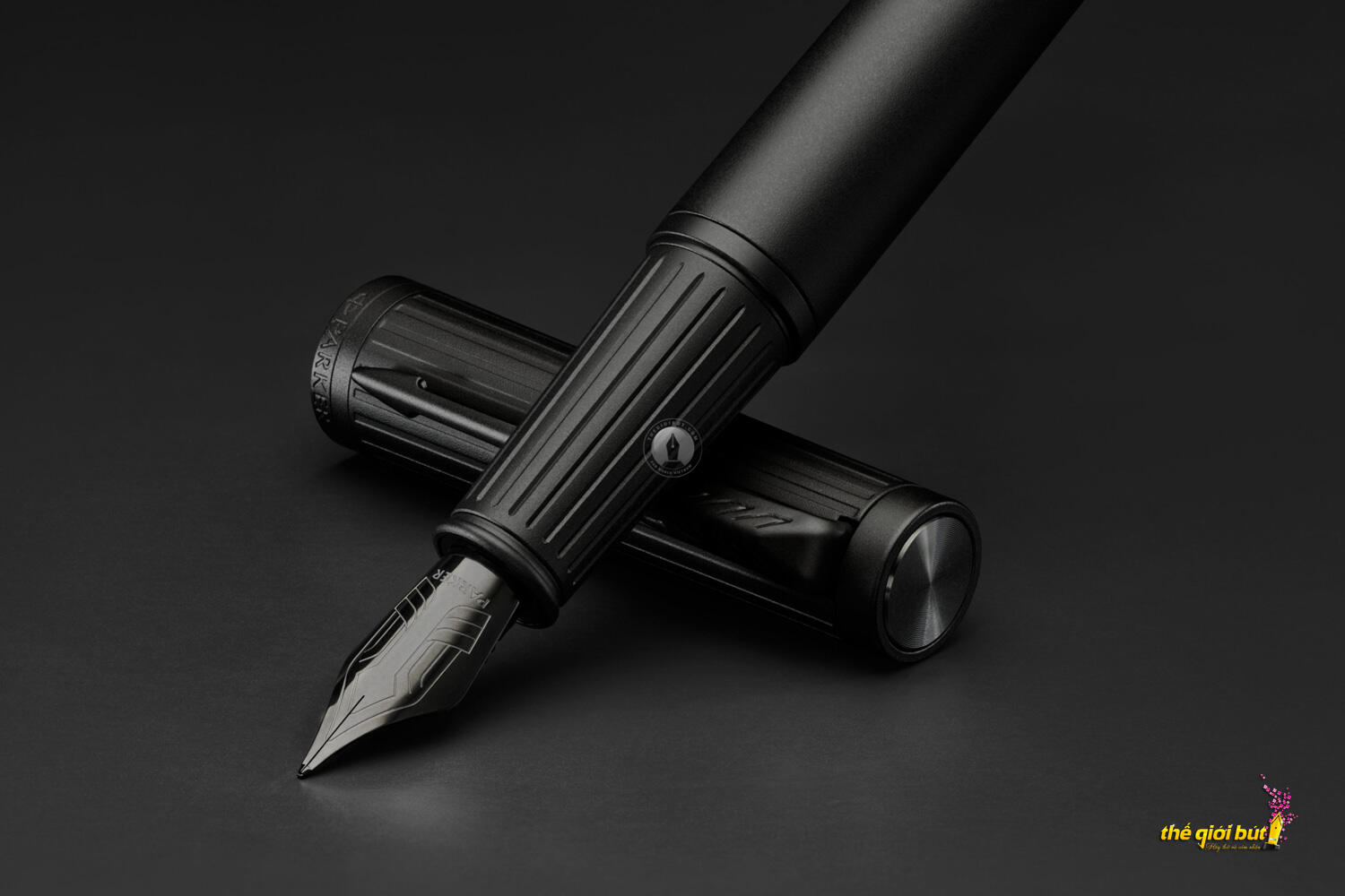 Bút máy Parker Ingenuity Black BT Fountain Pen 2182014