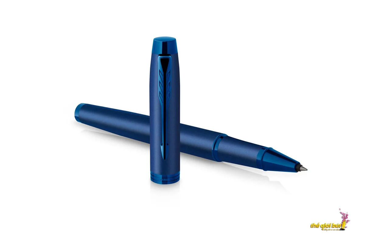 Bút dạ bi Parker IM Monochrome Blue Rollerball 2172965