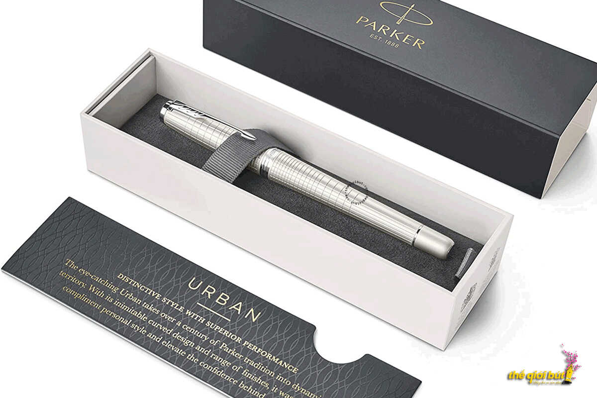 Bút dạ bi Parker Urban Premium Pearl Metal CT Rollerball 1931610