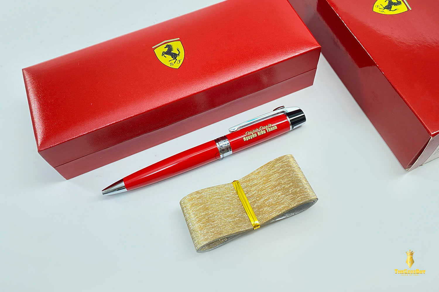 Bút bi Sheaffer Ferrari 300 Ballpoint Pen FE2950351