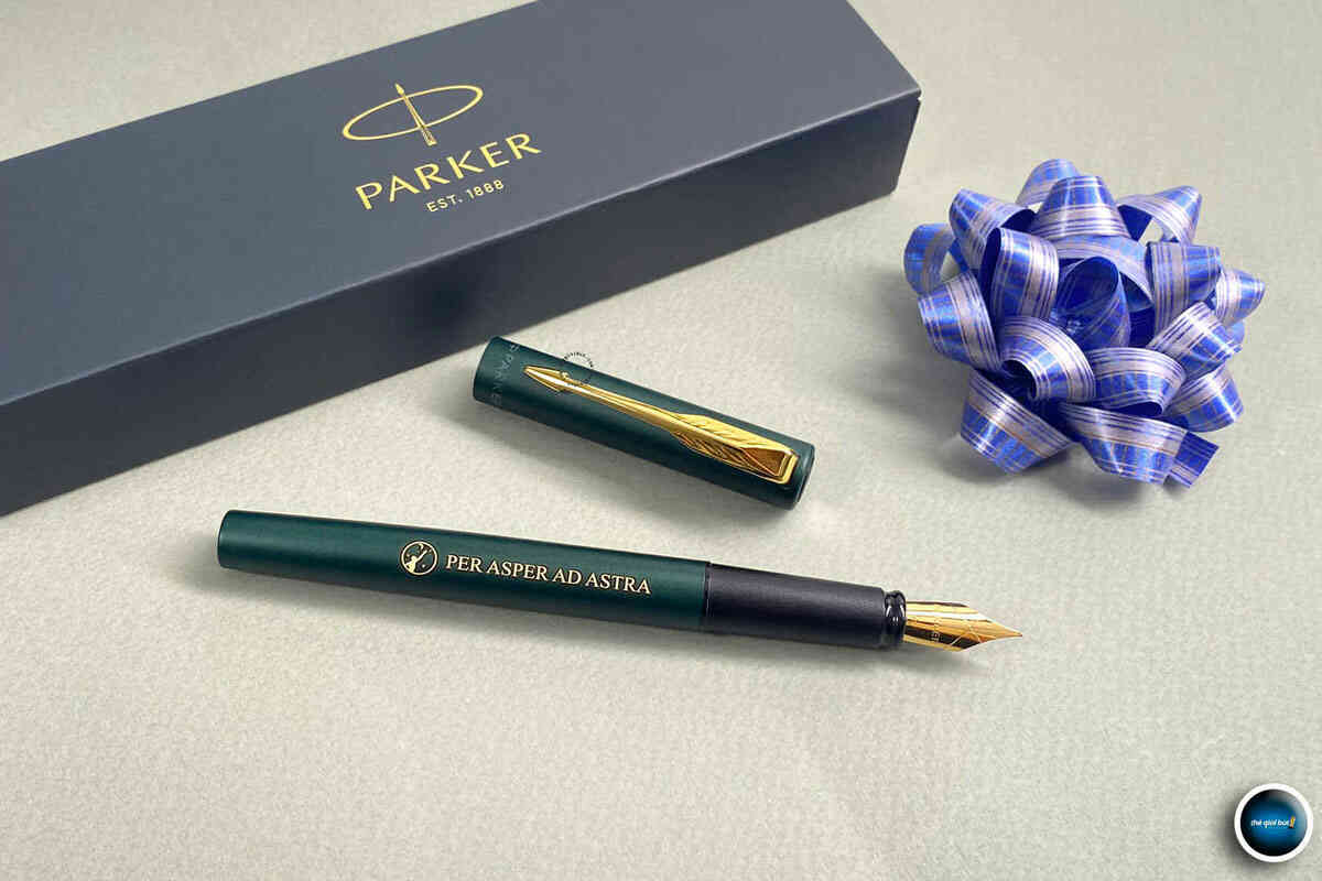 Bút máy Parker Vector XL Matte Green GT Fountain Pen