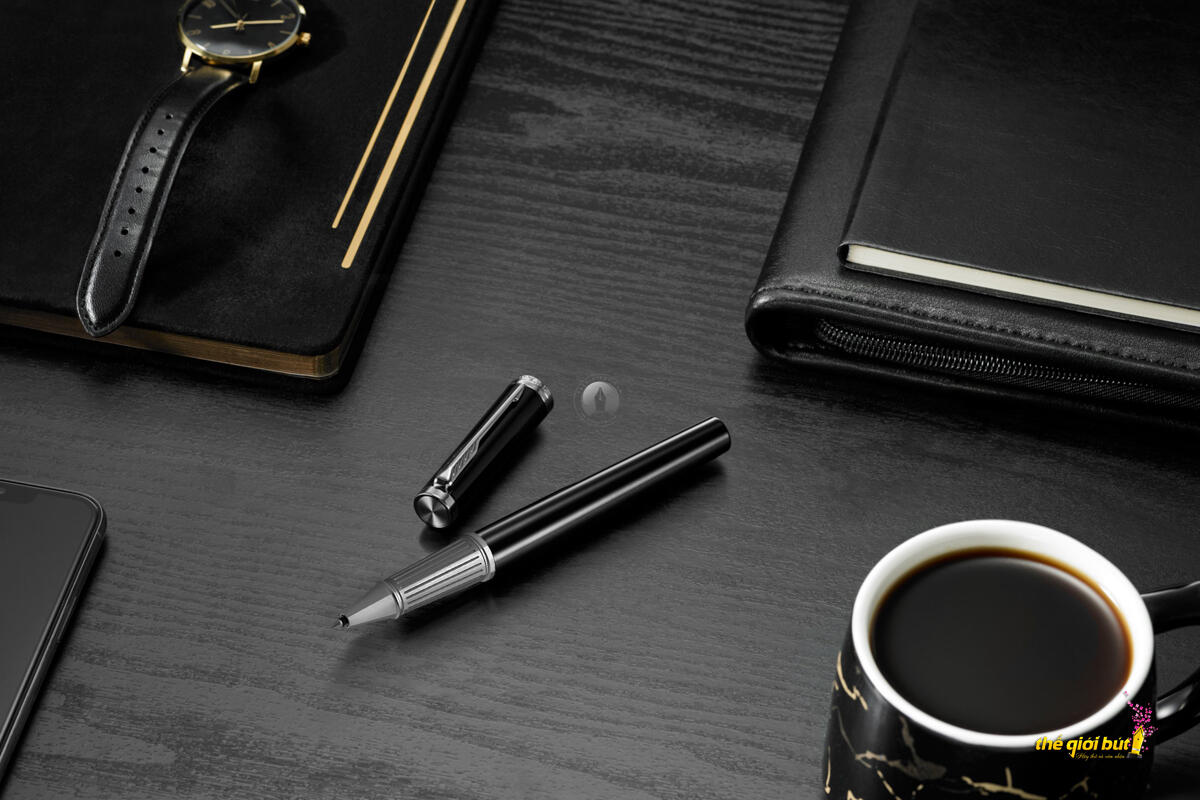 Bút dạ bi Parker Ingenuity Black CT Rollerball Pen 2181996