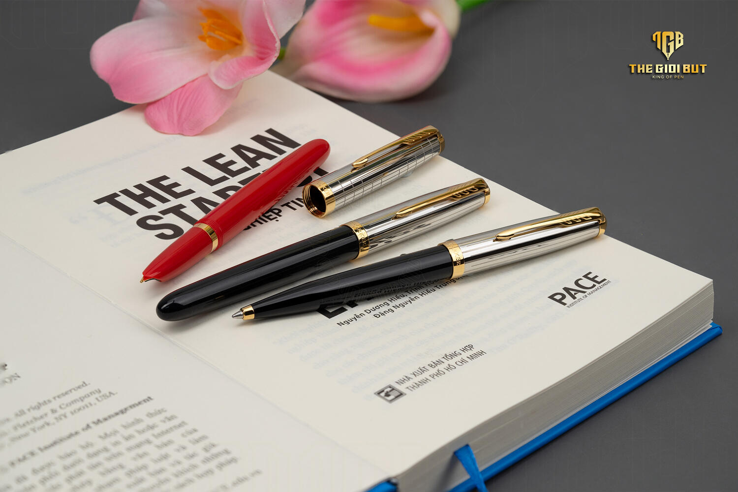 Parker 51 Premium Black Ballpoint Pen 2169062 802