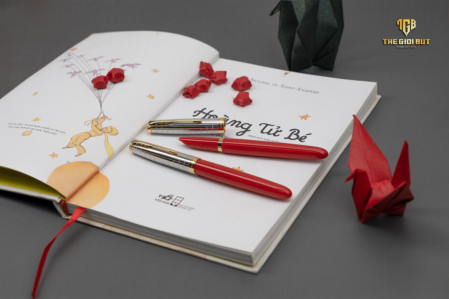 Parker 51 Premium Red Fountain Pen 2169072 801