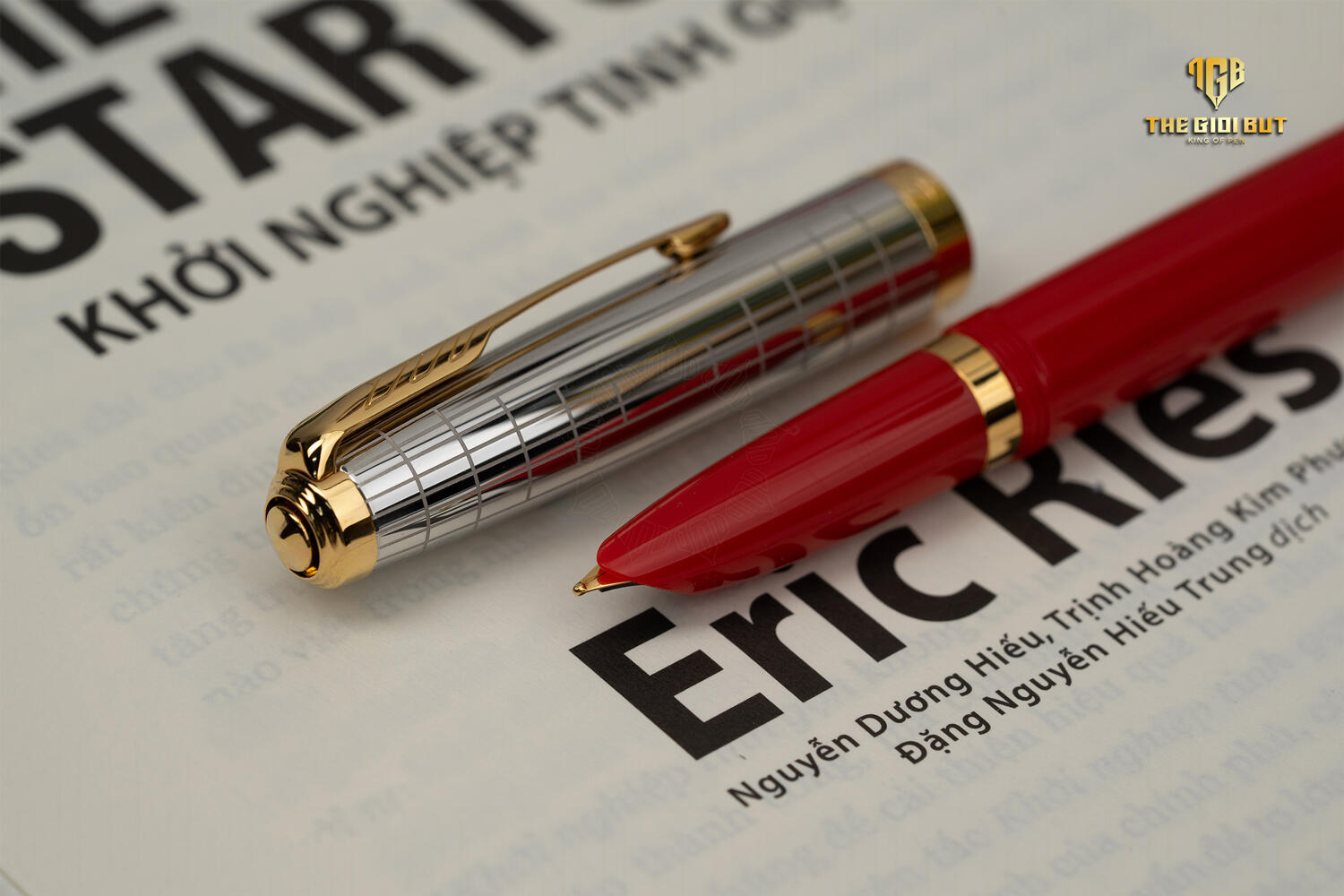 Parker 51 Premium Red Fountain Pen 2169072 802