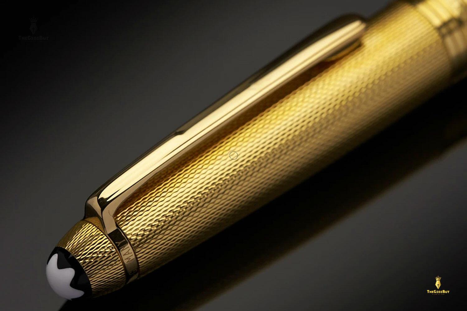 Bút bi Montblanc Meisterstuck Solitaire Gold Plated Ballpoint Pen 1644