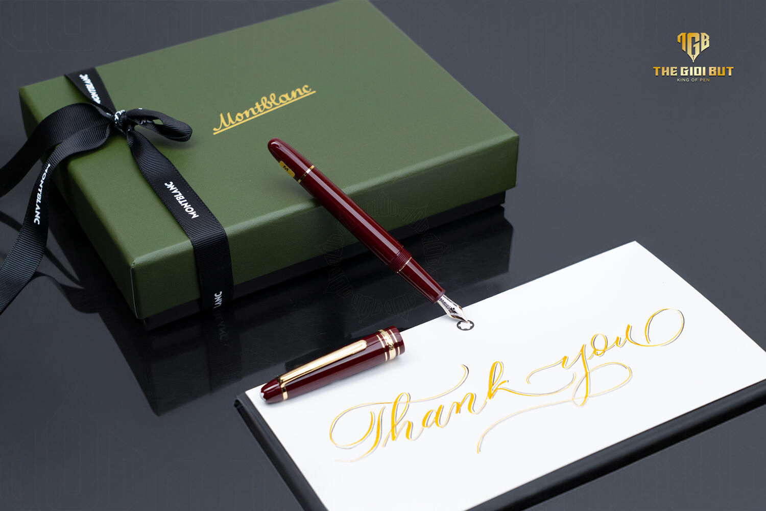 Montblanc Meisterstuck Classique Burgundy Red Fountain Pen Mb133006 802