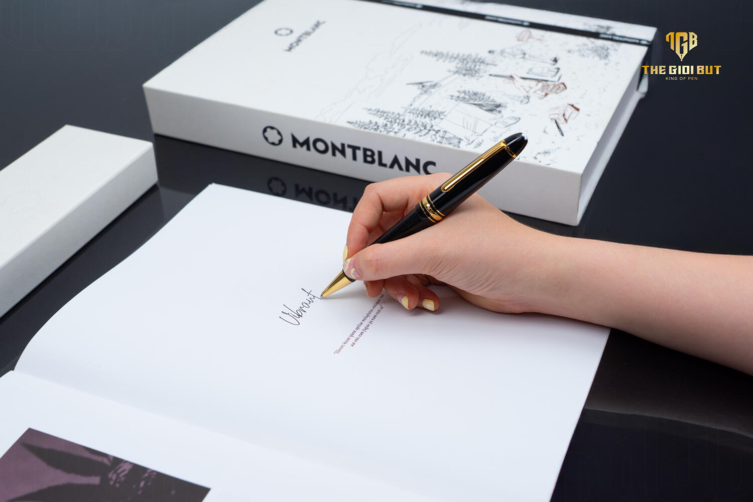 Montblanc Meisterstuck Gold Coated Legrand Ballpoint Pen Mb132452 Tay