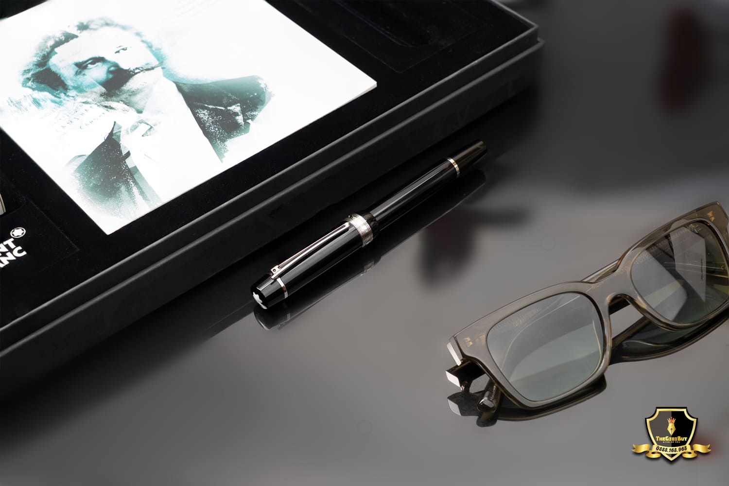 Montblanc Donation Pen Johann Strauss Rollerball Mb119873 801