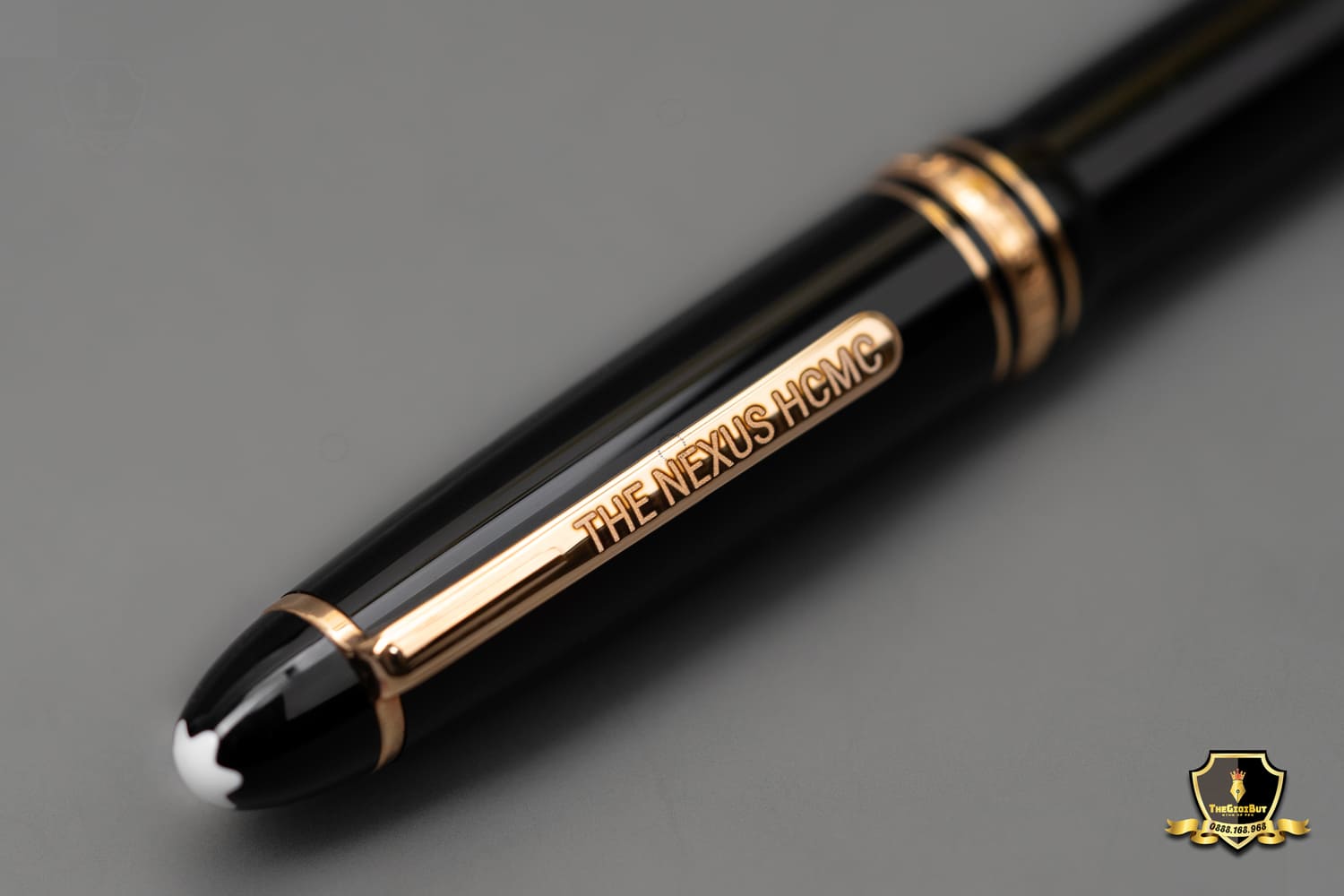 Montblanc Meisterstuck 90 Years Red Gold Legrand Rollerball Pen 111068 801d