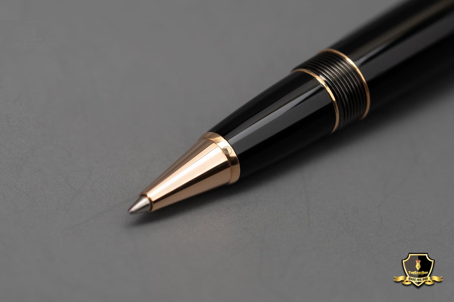 Montblanc Meisterstuck 90 Years Red Gold Legrand Rollerball Pen 111068 801e