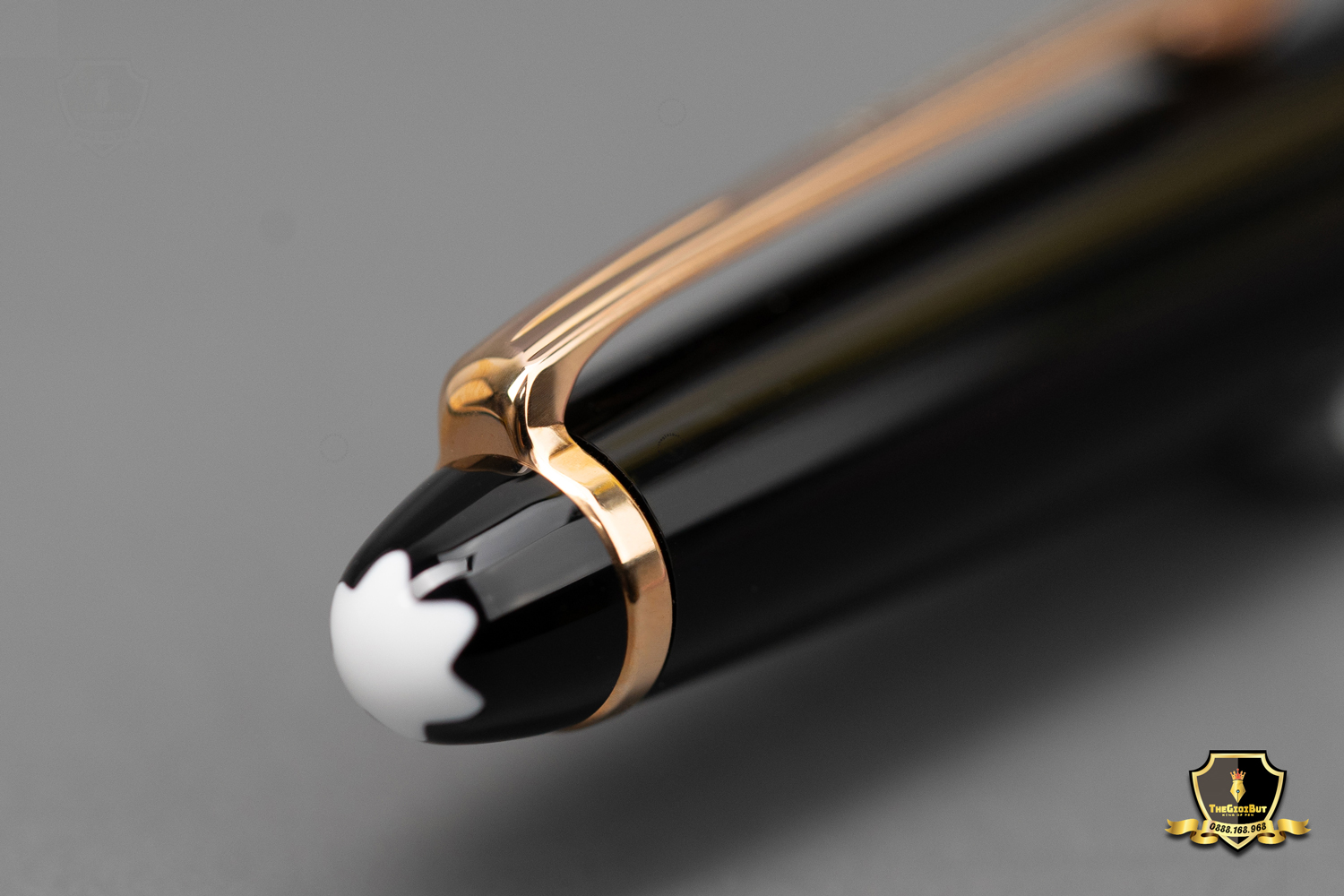 Montblanc Meisterstuck Classic Red Gold Rollerball And Pocket Holder Set 114121 805