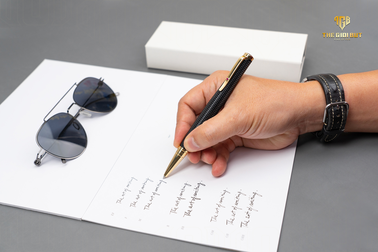 Montblanc Writers Edition Virginia Woolf Limited Edition Ballpoint Pen Mb38005 Tay Nam