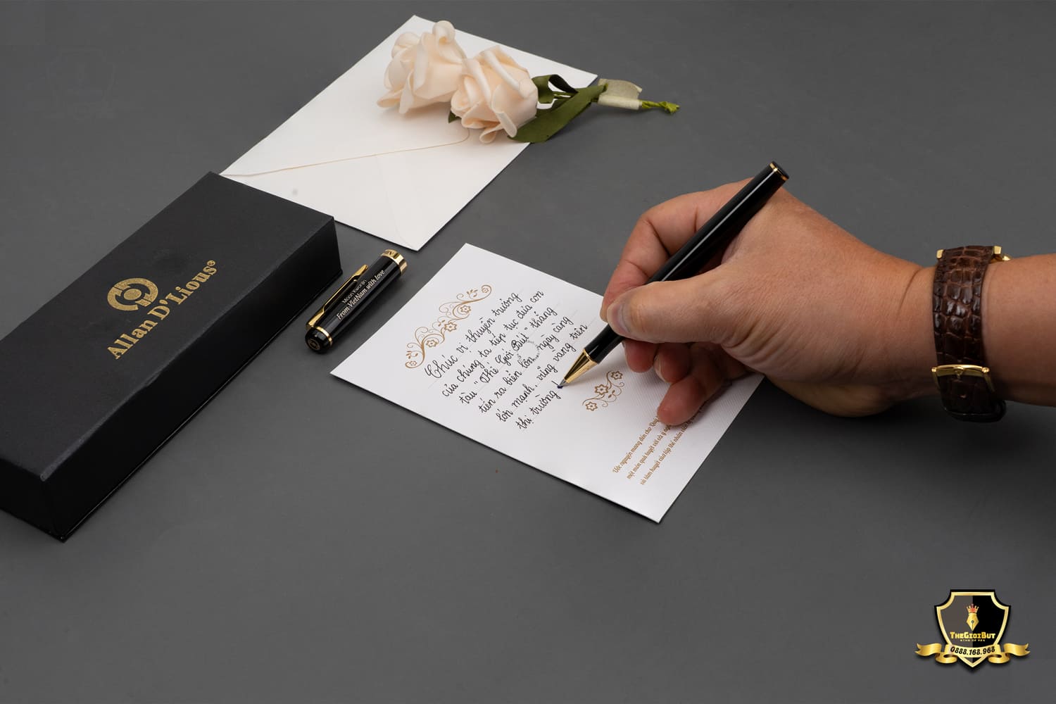 Allan Dlious Ag2222 Tay1