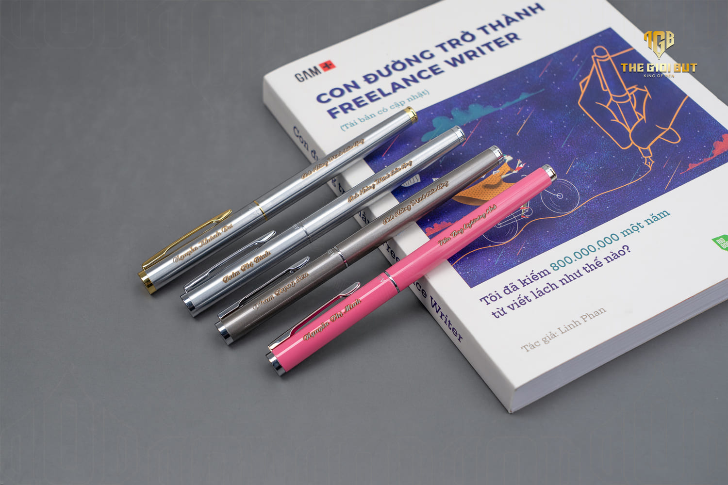 Allan Dlious 0302r 804