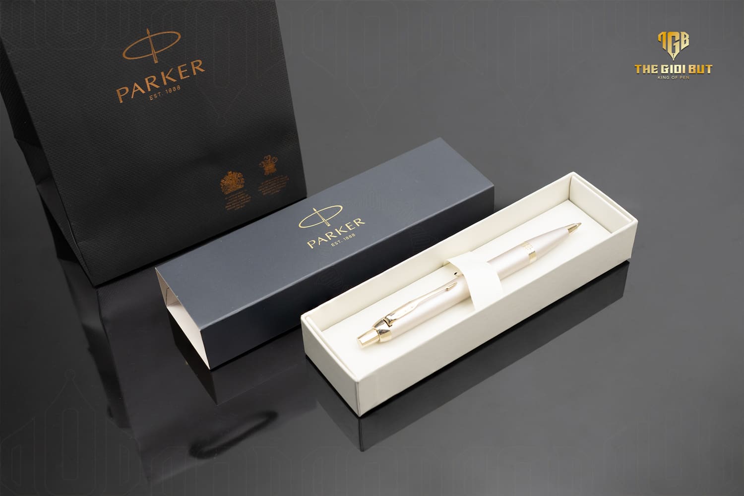 Parker Im Monochrome Champagne Ballpoint Pen 2172956 Box