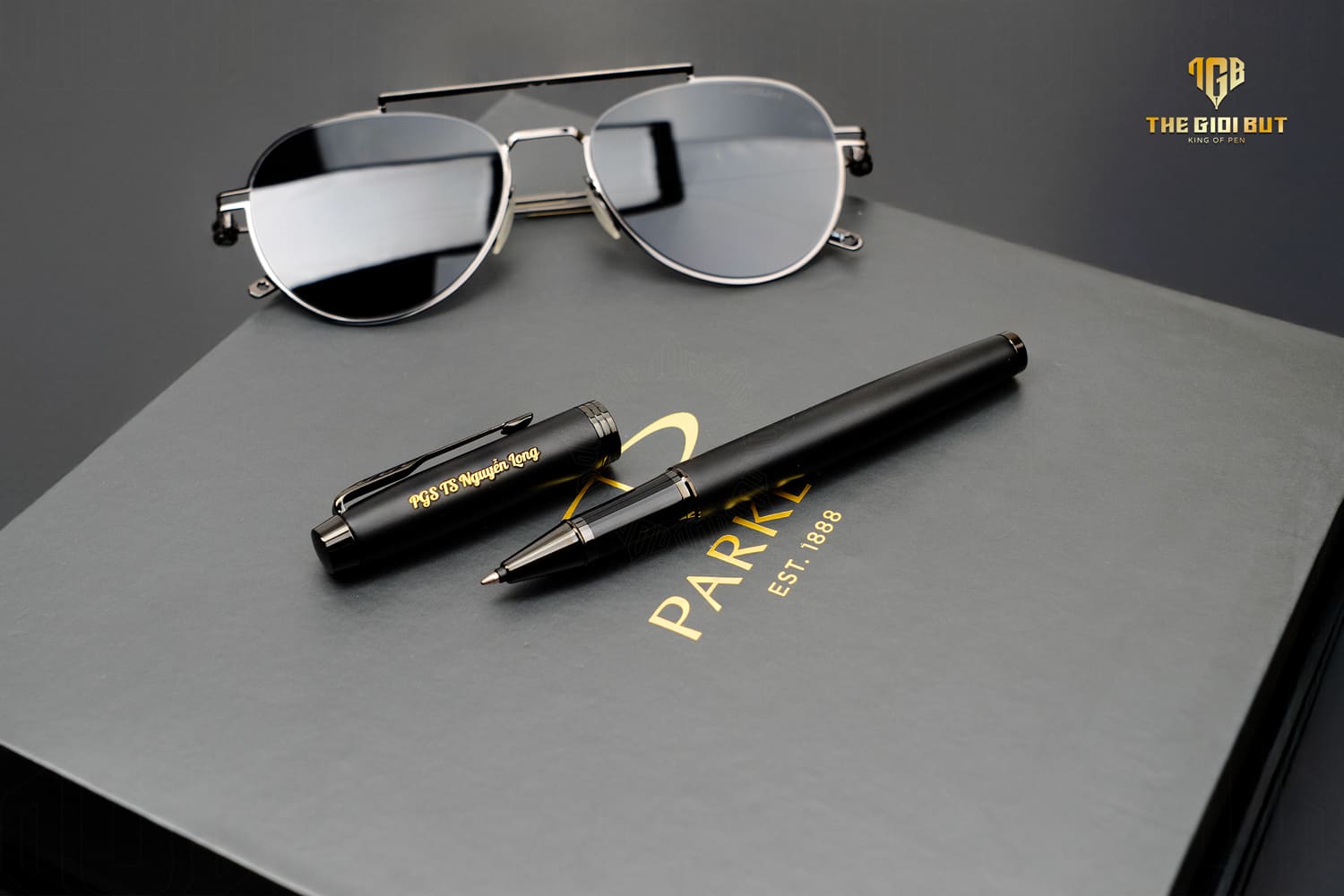 Parker Im Monochrome Gun Metal Rollerball 2172960 803