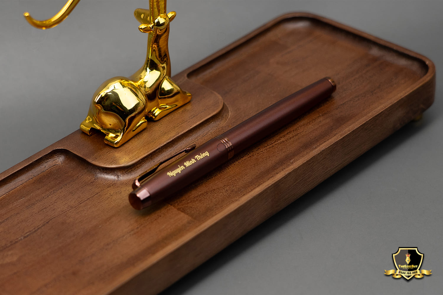 Parker Im Monochrome Burgundy Fountain Pen 2190512 801