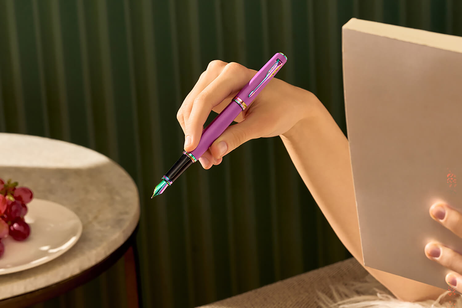 Parker Meridian Grape Lacquer Rainbow Trims Fountain Pen 2247774 12
